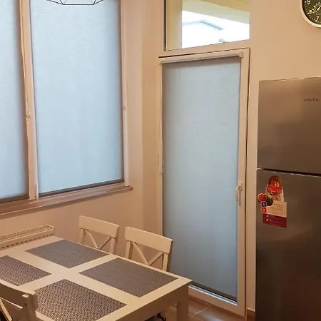 Daire Apartament Adi